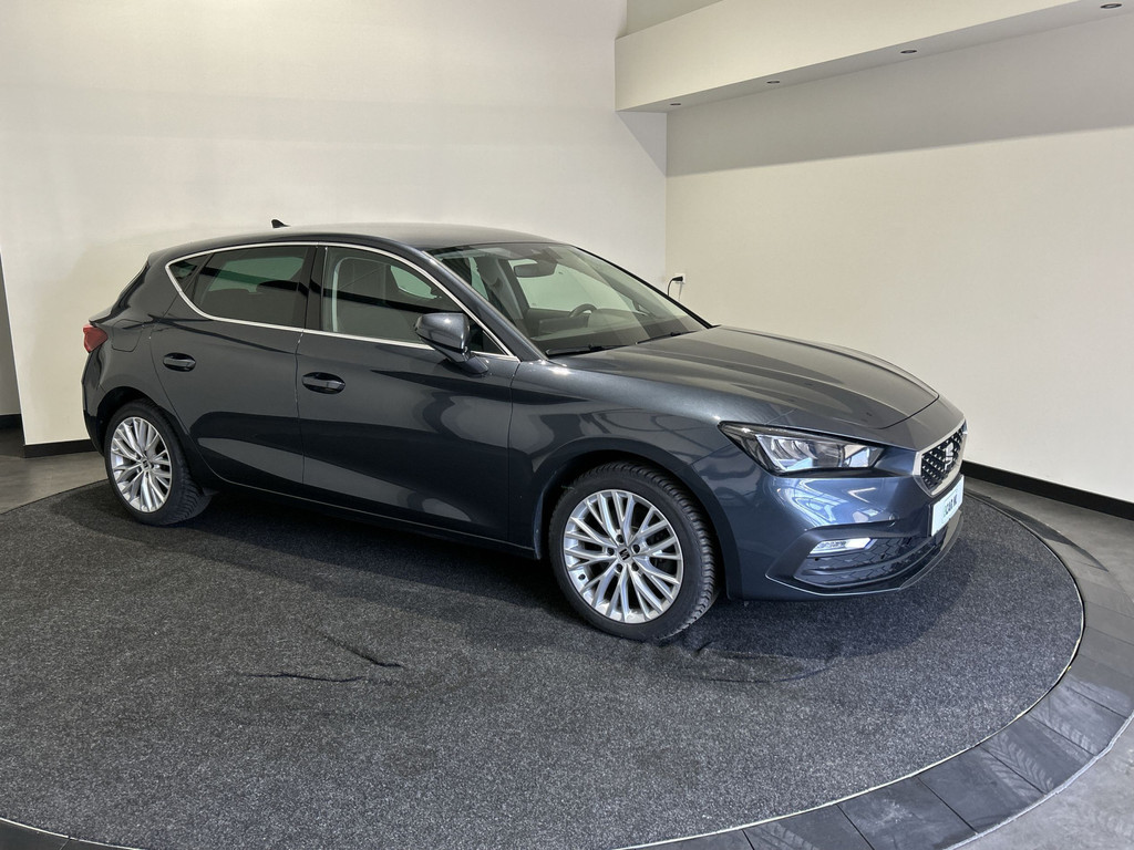 44940429-2.jpg